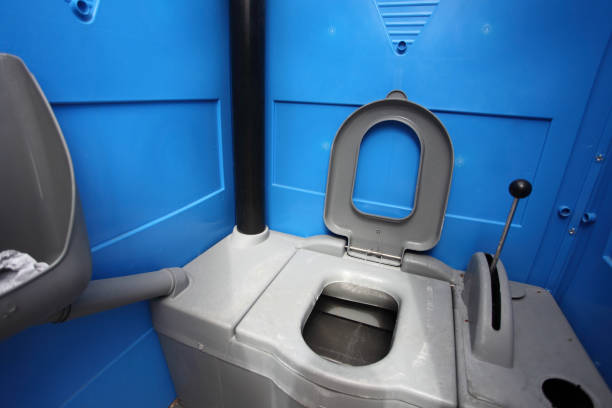 Portable bathroom rental in South Elgin, IL