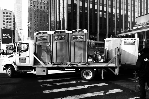 Best Portable restroom solutions  in South Elgin, IL
